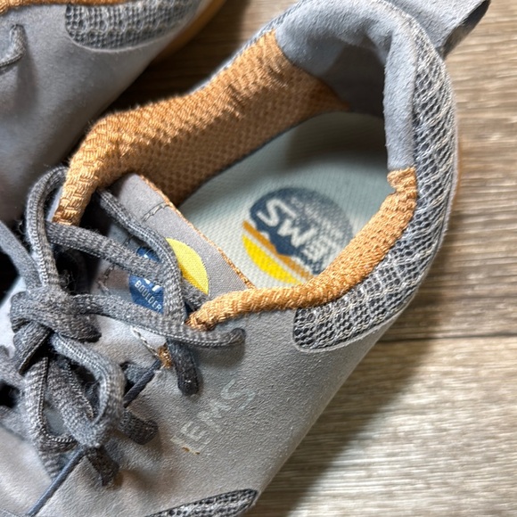 Lems sneakers woman’s size 8.5 (s20) - Picture 3 of 8